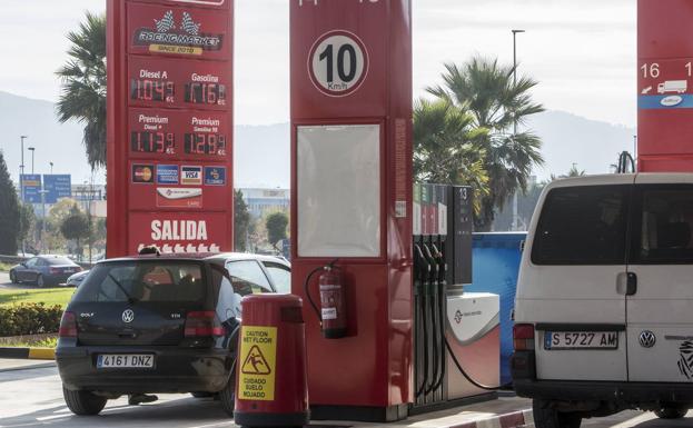 Santander aprueba limitar las gasolineras en zonas residenciales