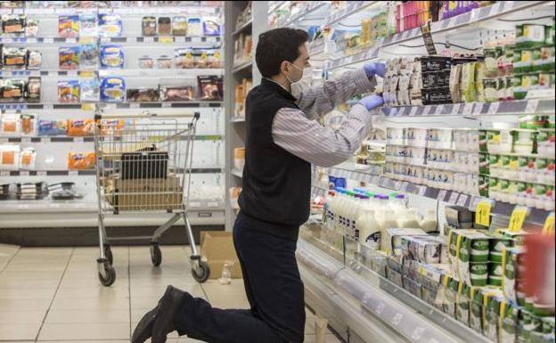 UGT demanda a Lupa por el impago de pluses en la paga extra de 2.800 trabajadores