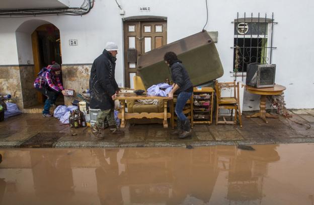 Cantabria recibe más de un millón de euros para reparar los daños por temporales