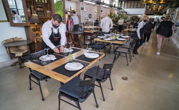 La hostelería pierde más del 40% del negocio tras 17 meses de restricciones
