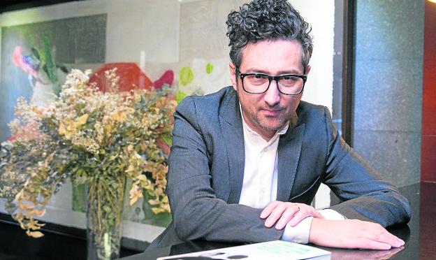 Patricio Pron: «No tiene sentido escribir lo que han escrito otros»