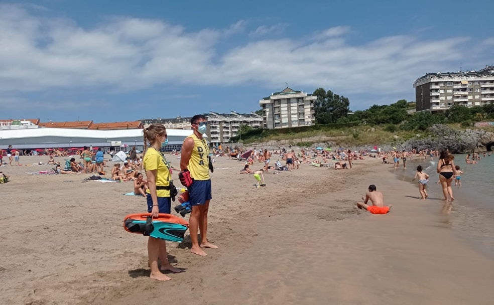 Una temporada de playas «tranquila» en Castro