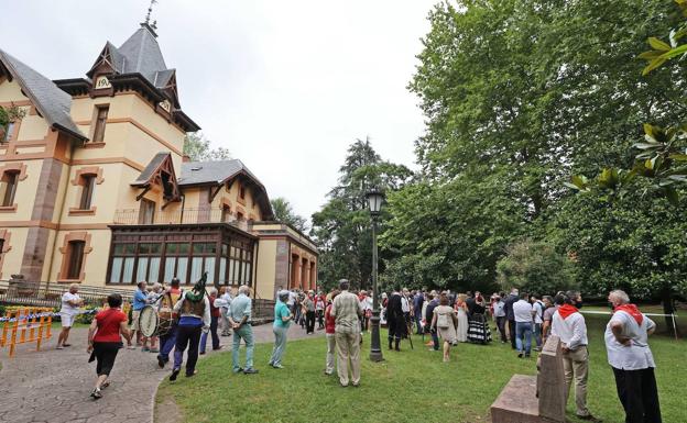 Cabezón de la Sal acoge este domingo una versión simplificada del Día de Cantabria