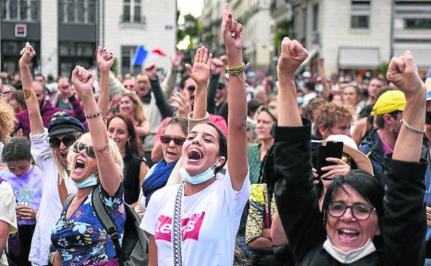 Casi 240.000 franceses en otro sábado de protestas contra las medidas anticovid