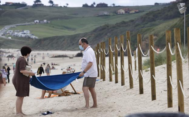 Las dunas de la playa de Merón en San Vicente ya cuentan con protección