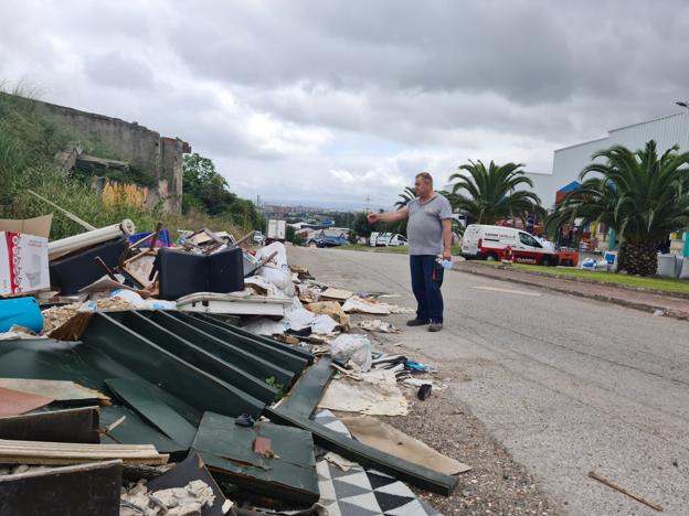 Los empresarios de Elegarcu claman contra el «terrorismo ecológico» de los vertederos