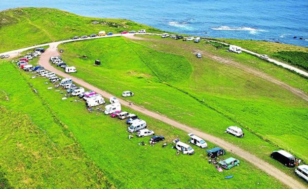 Los controles sobre las autocaravanas generan gran malestar en Oyambre