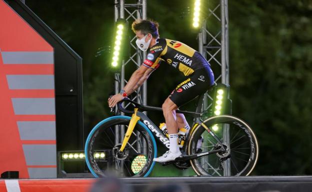 Roglic, a por su tercera Vuelta con las amenazas de Bernal y Carapaz