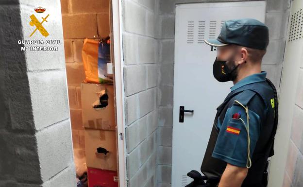 Detenidos por robar en más de una veintena de trasteros en Maliaño