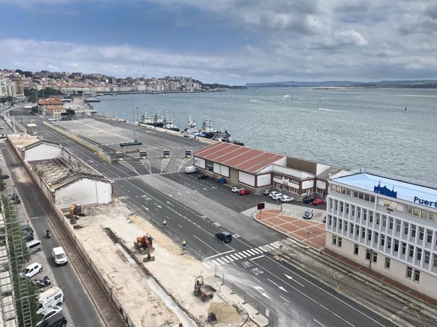 El derribo de los tinglados portuarios acerca la ampliación del paseo marítimo