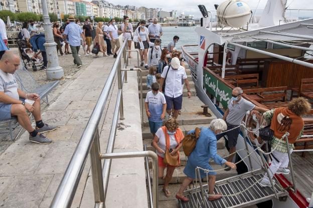 Los turistas que huyen de la ola de calor llenan los hoteles de Cantabria