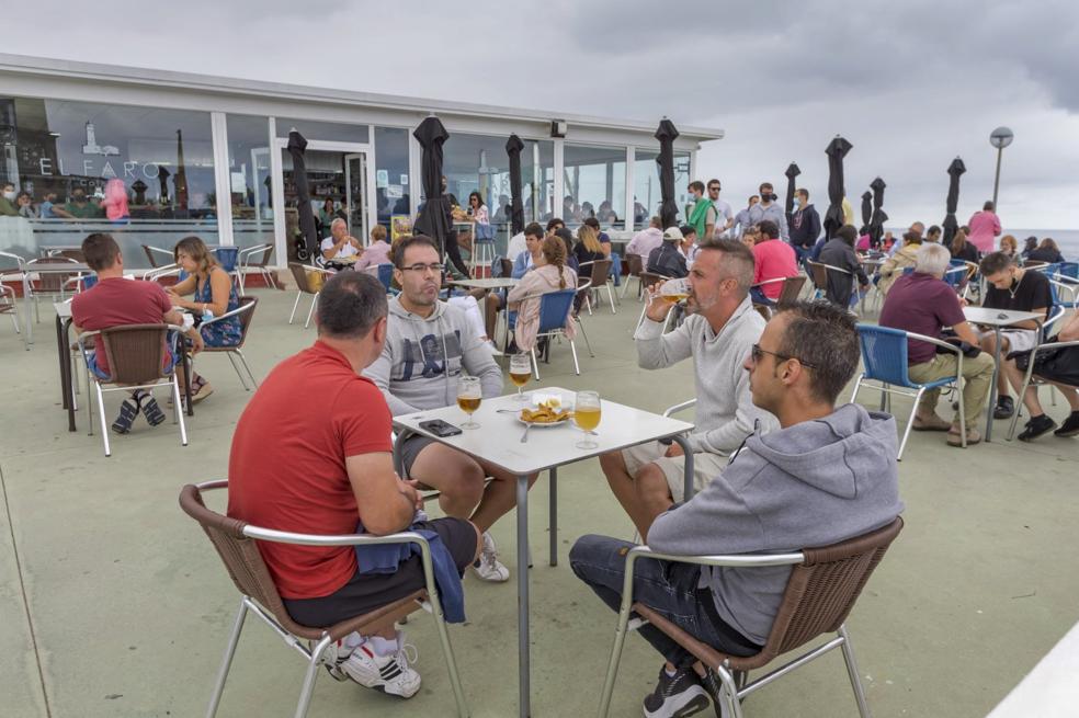 «¿Mal tiempo? Aquí nosotros trabajamos muy bien»