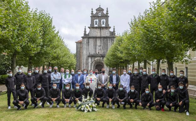 El Racing, fiel a la tradición de pedir ayuda divina