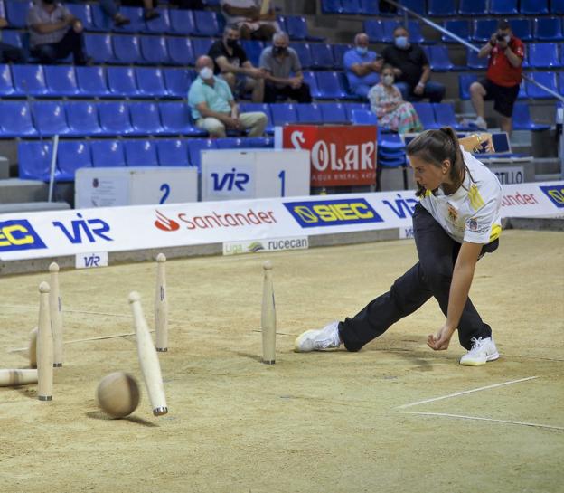Bueno también triunfa al KO y se lleva el Laboratorios VIR