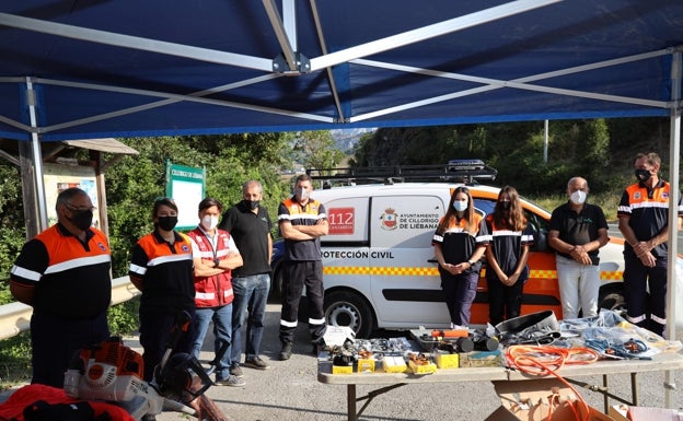 Protección Civil de Cillorigo de Liébana recibe un coche y diversos materiales