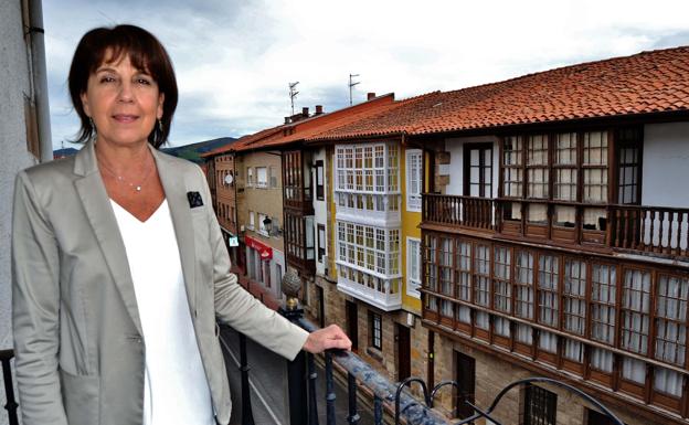 La exalcaldesa de Molledo Teresa Montero encabezará la lista alternativa del PSOE cántabro al Congreso Federal