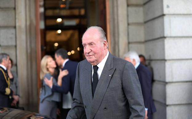 La Fiscalía del Supremo sostiene que don Juan Carlos cobró comisiones ilegales