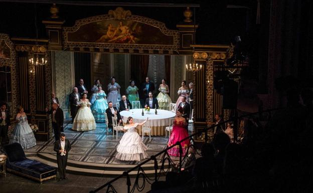 La Traviata de Verdi llega a Vioño