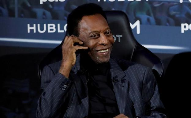 Pelé, operado de un tumor en el colon