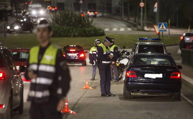 El PSOE denuncia «la precariedad» de la Policía Local de Santander
