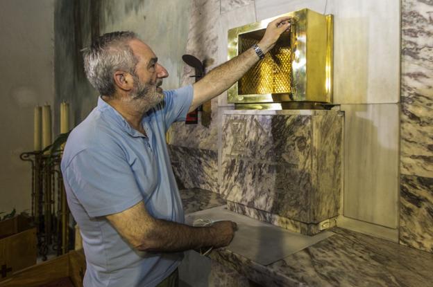 Asaltan la parroquia de La Bien Aparecida de Santander y roban el cáliz y los libros sagrados