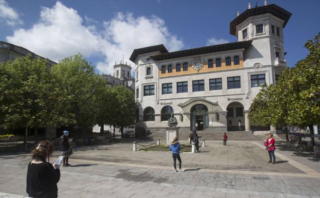 Correos realiza el domingo en Santander exámenes para cubrir 3.381 puestos fijos en toda España