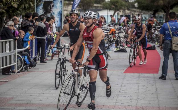 Varias líneas del TUS modifican su recorrido este domingo por el Triatlón de Santander