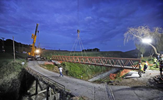 El PP pide que no se derribe el puente de Serdio hasta que el Gobierno declare de emergencia la obra del nuevo