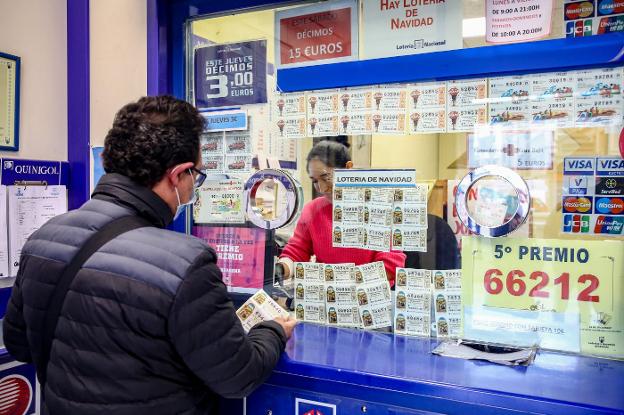 Los loteros cántabros secundarán la huelga para pedir el reajuste de las comisiones de las ventas