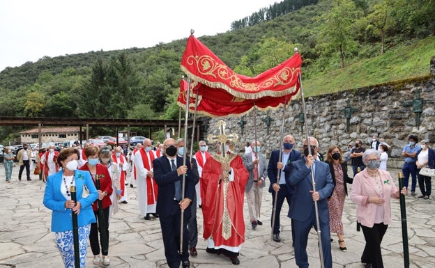 La Exaltación de la Cruz se celebró en el monasterio de Santo Toribio