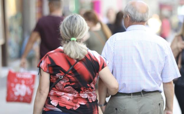 Cantabria se mantiene en riesgo bajo mientras continúan en descenso los datos de hospitalización