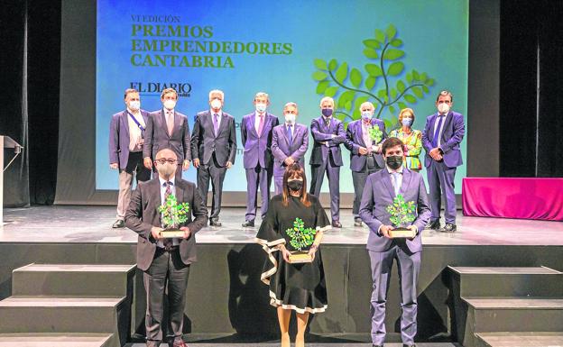 Los empresarios cántabros, protagonistas de un acto que aúna inspiración y tradición