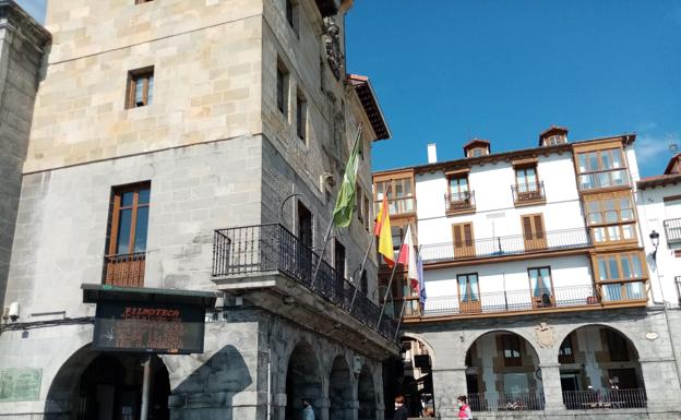 Podemos Castro pide la vuelta de la atención presencial a los servicios municipales y sanitarios