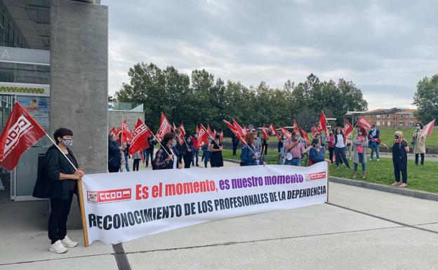 CCOO pide 3.600 millones en tres años para mejorar la situación de la dependencia en Cantabria