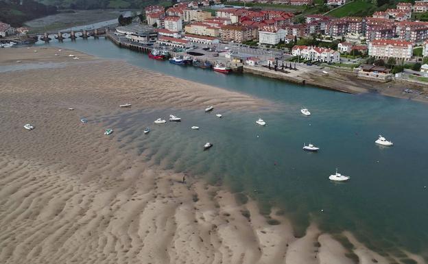 Gochicoa aboga por ampliar el Puerto de San Vicente para acoger actividades náutico deportivas