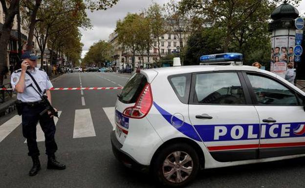 Detenidos 45 hombres por violar a una mujer durante diez años en Francia