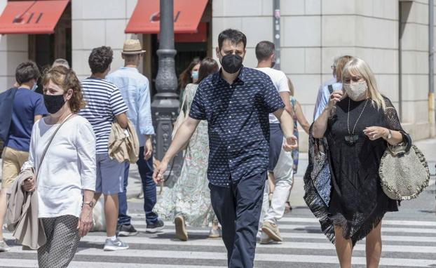 Muere por covid un hombre de 70 años y se ralentiza la salida de la quinta ola