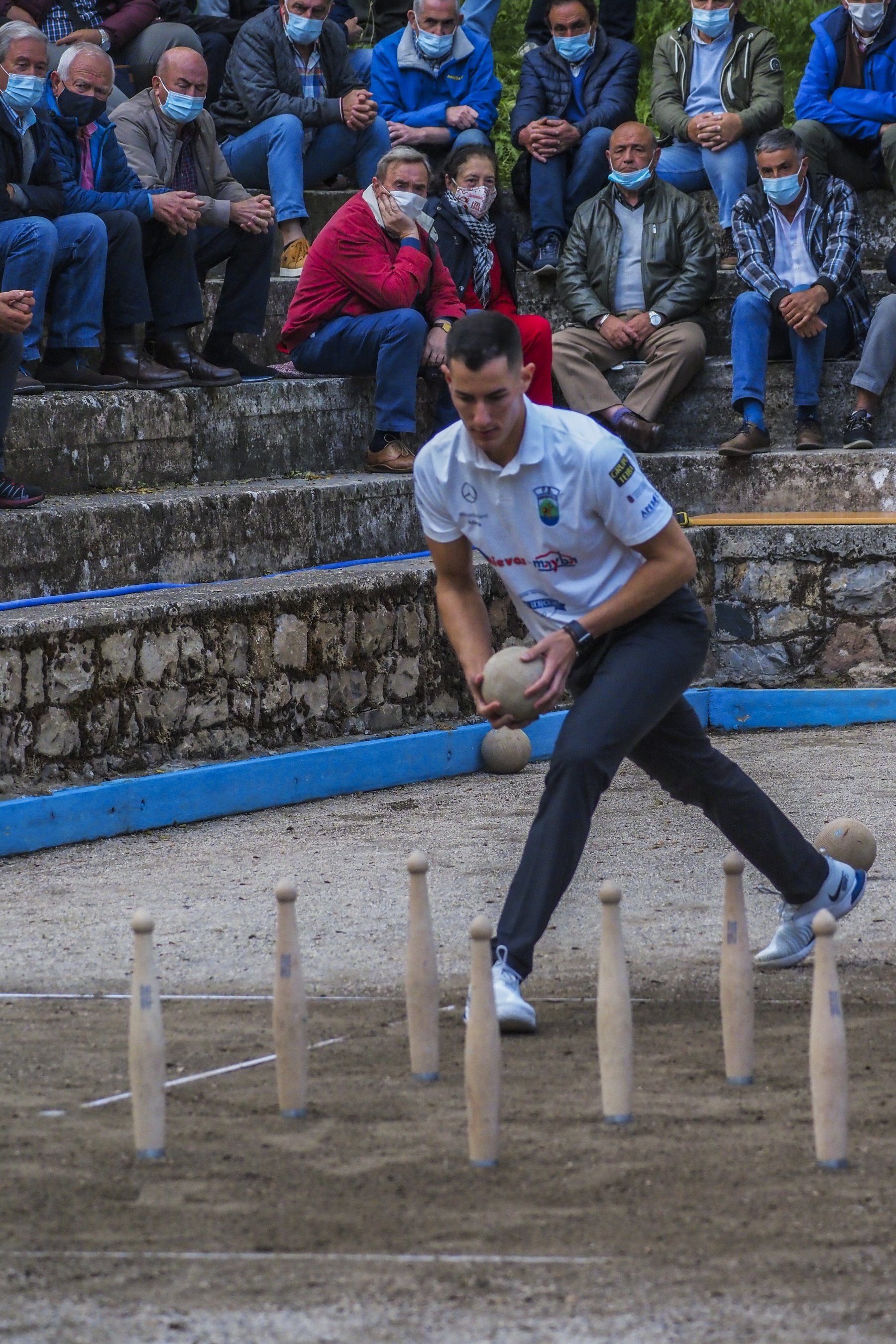 Víctor despide el año con triunfo