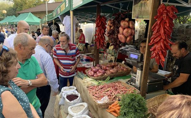 Liérganes recupera este fin de semana el Mercado de Otoño de los Valles Pasiegos