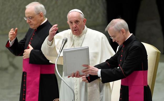 El Papa, sobre los abusos en Francia: «Es el momento de la vergüenza»