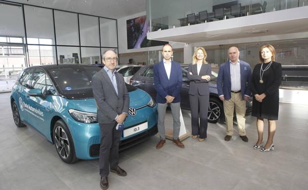 Laura Ros, de Volkswagen, visita Parte Automóviles