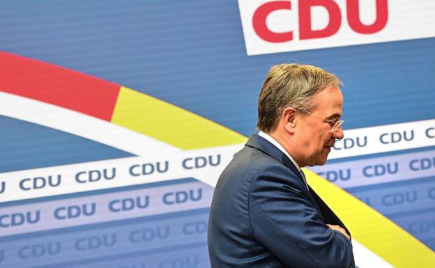 Laschet admite su fracaso personal y pone el cargo a disposición de la CDU