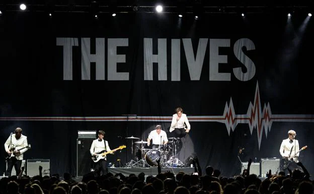 Los suecos The Hives inauguran la normalidad en Bilbao BBK Live Udazkena