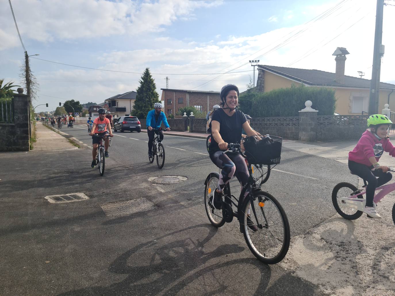 Imágenes de la XXXVII edición del Día de la Bicicleta de Camargo