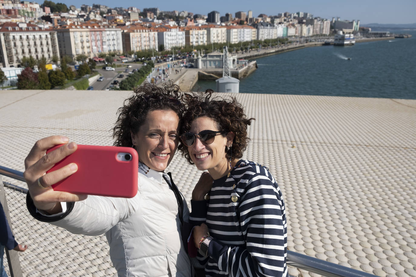 Cantabria, llena de turistas por el puente de El Pilar