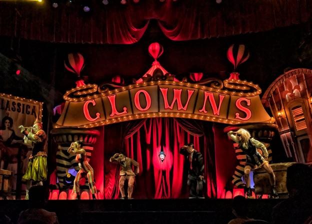 El poético y festivo espectáculo 'Clowns' recuerda en Santander la importancia de la risa