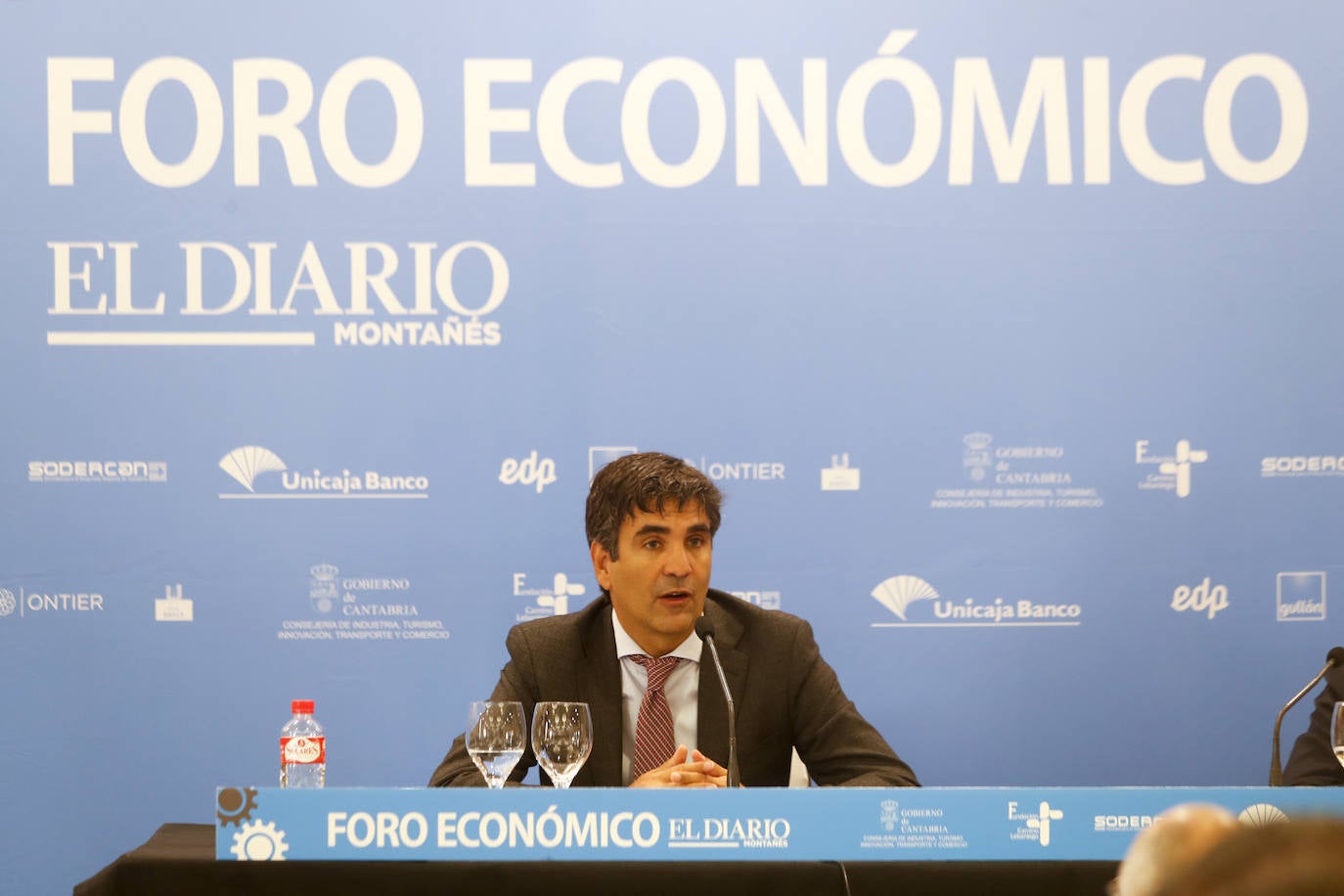 García Andrés en el Foro Económico de El Diario Montañés