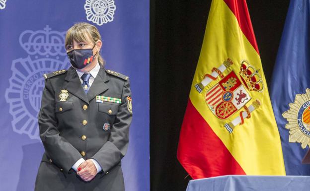 La jefa de Policía de Cantabria promete «apoyo mutuo y leal» con el resto de fuerzas de seguridad