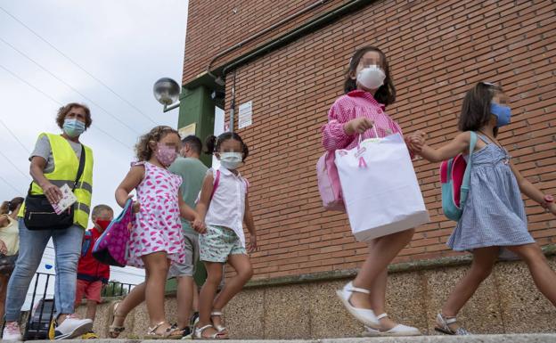 La FAPA solicita que las medidas sanitarias en los centros educativos se adapten a la situación actual