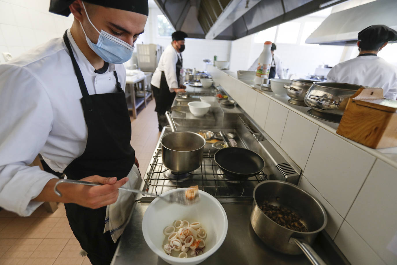 Las Olimpiadas CantabriaSkills llegan la la cocina